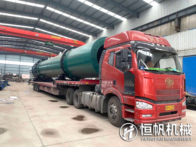 復(fù)工復(fù)產(chǎn),年產(chǎn)十五萬噸雞糞有機肥生產(chǎn)設(shè)備助力貴州肥料廠區(qū)建設(shè)(圖3) 貴州有機肥設(shè)備發(fā)貨