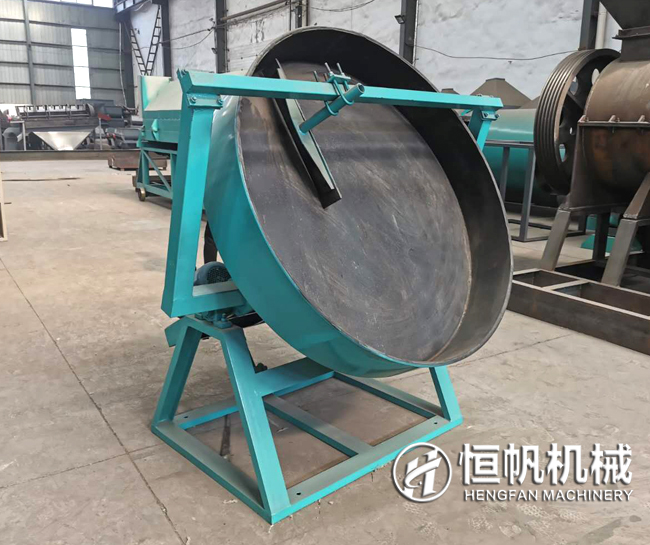 價格上下幅度大,到底有機(jī)肥造粒機(jī)多少錢一臺(圖1) 圓盤造粒機(jī)